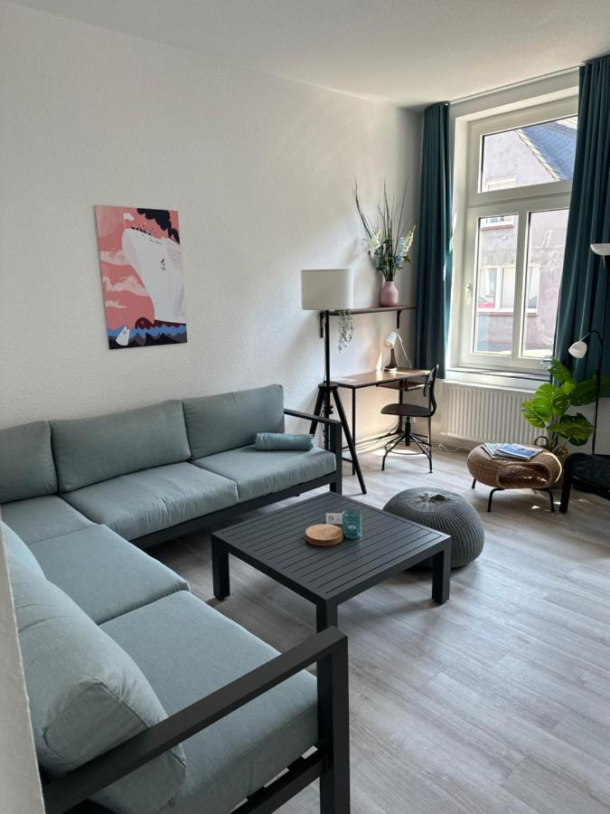 Hotel Dh -Deutsches Haus- เอมเดน ภายนอก รูปภาพ
